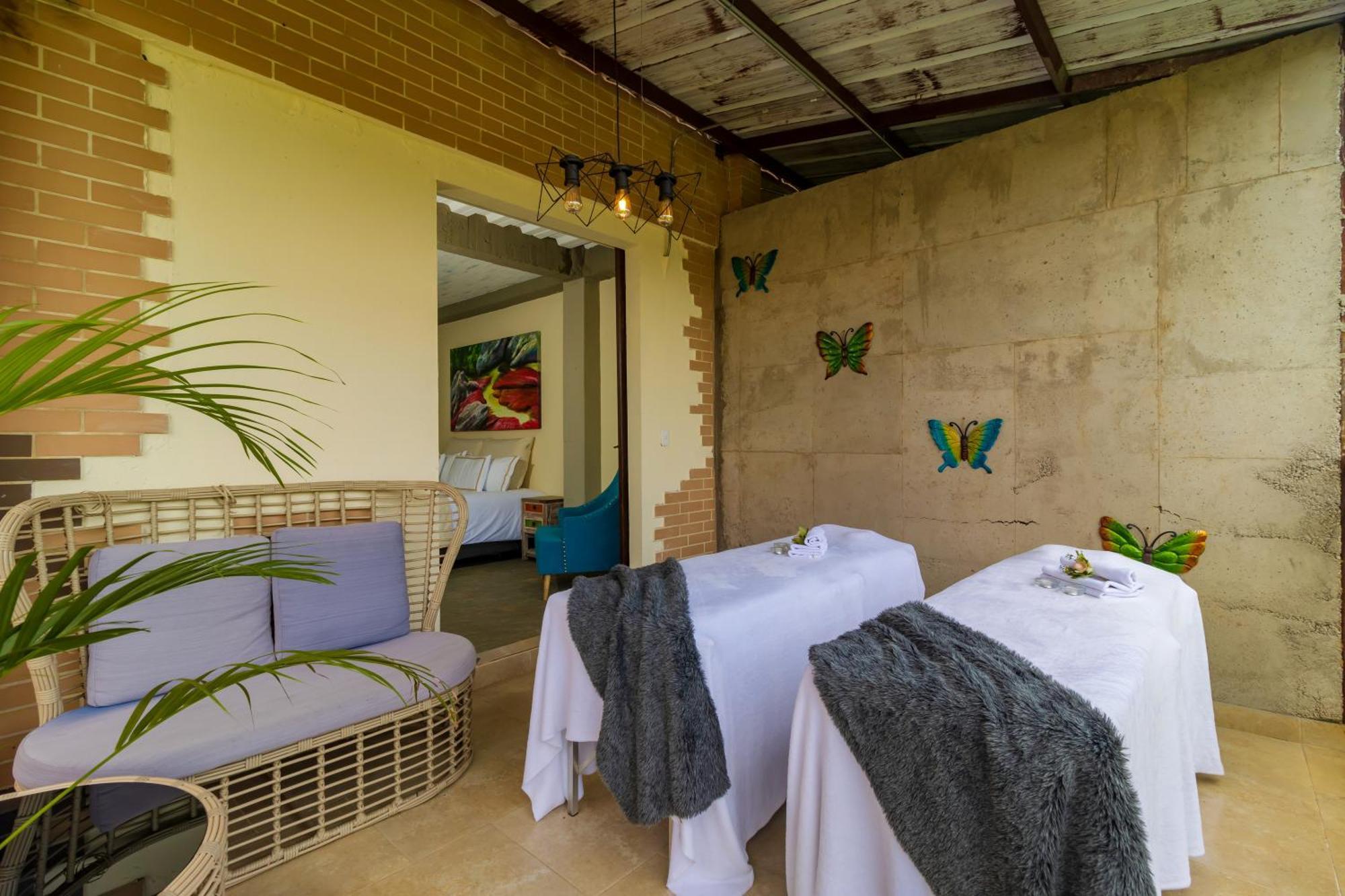 Nq Hotel Orinoquia Granja Campo Alegre Dış mekan fotoğraf
